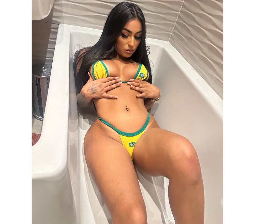 Escorts Bedfordshire Luton - Photos for 🇧🇷Lia – Jovem Morena Natural 🔥