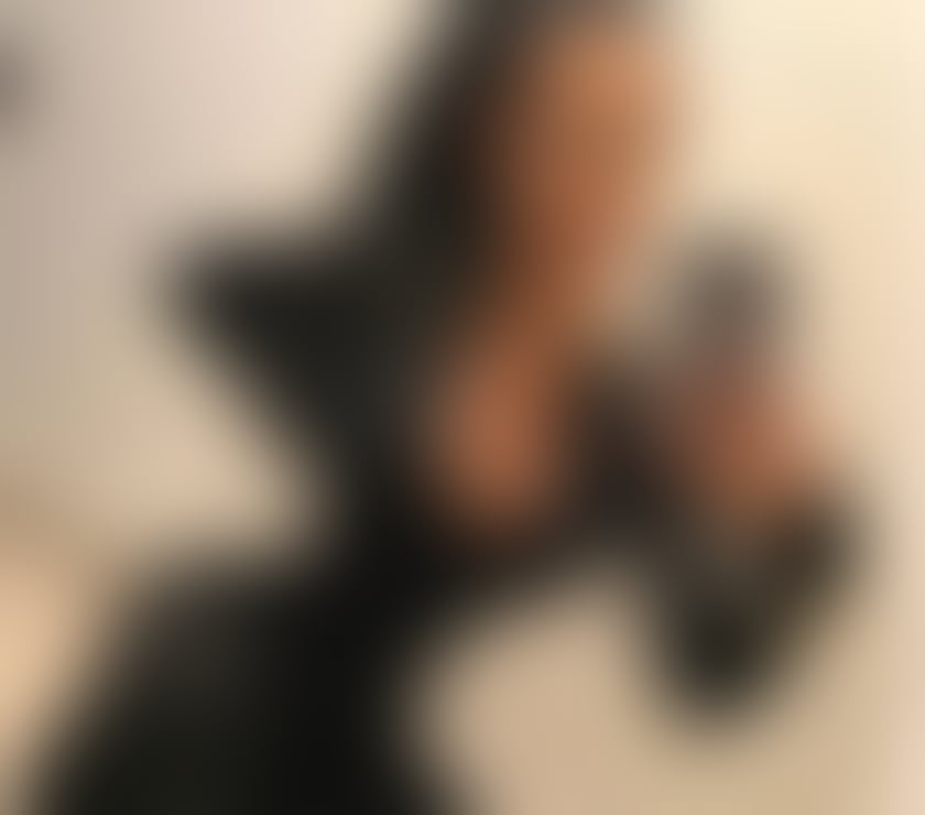 Photos for ♥️SeXY LuSy🔥👅queen of PARTY🔥👅