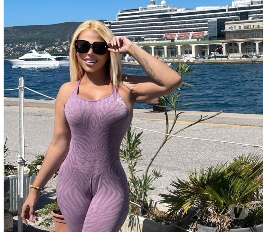 Escorts West Midlands Birmingham - Photos for Beautiful Brazilian Sophie!!! Hot Latina VIP experience!!!