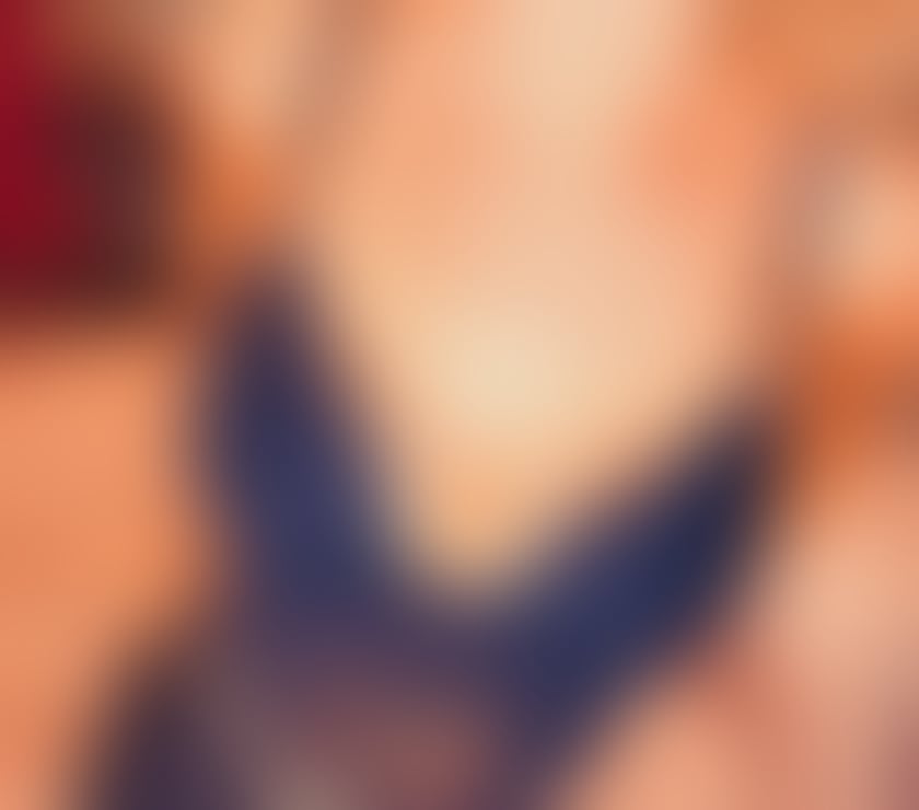 Escort Edinburgh Edinburgh - Photos for Genuine , Hot horny busty blonde blue eyes Scottish milf