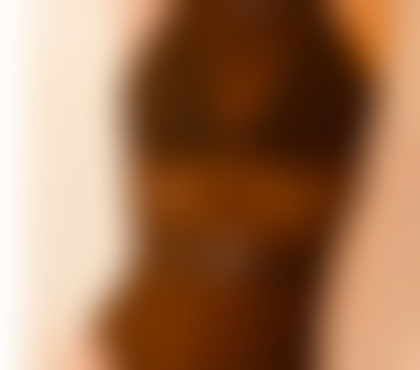 Escort Edinburgh Edinburgh - Photos for Genuine , Hot horny busty blonde blue eyes Scottish milf