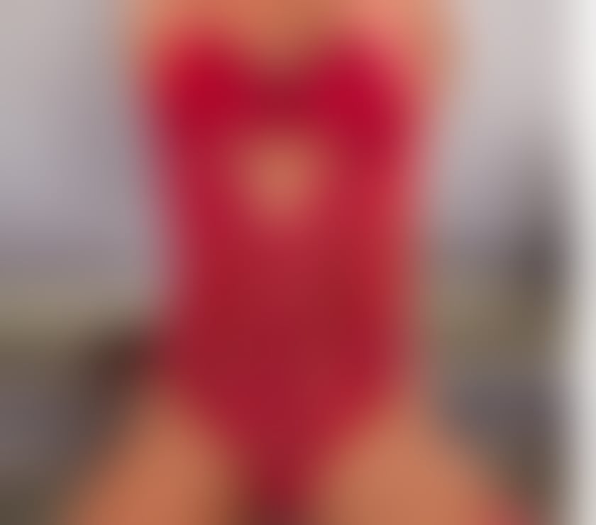 Escorts Edinburgh Edinburgh - Edinburgh - Photos for Genuine , Hot horny busty blonde blue eyes Scottish milf