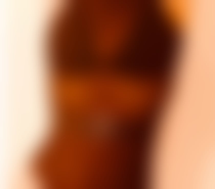 Escorts Edinburgh Edinburgh - Edinburgh - Photos for Genuine , Hot horny busty blonde blue eyes Scottish milf