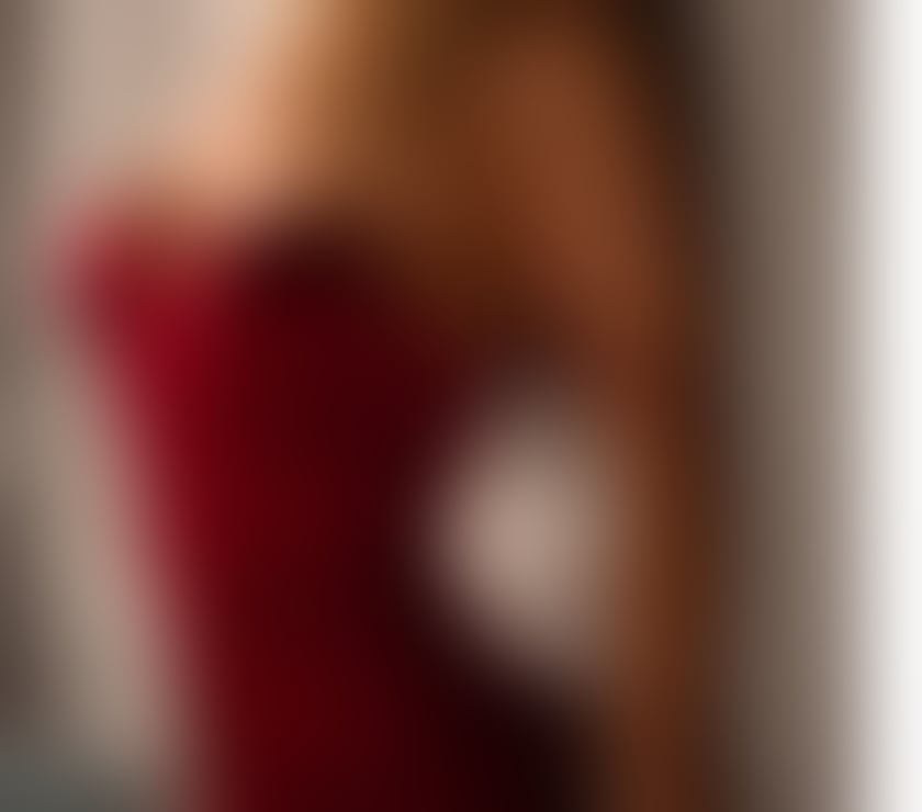 Escorts Edinburgh Edinburgh - Edinburgh - Photos for Genuine , Hot horny busty blonde blue eyes Scottish milf