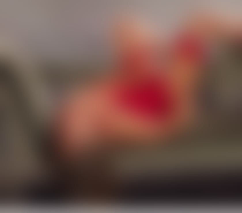 Escorts Edinburgh Edinburgh - Edinburgh - Photos for Genuine , Hot horny busty blonde blue eyes Scottish milf