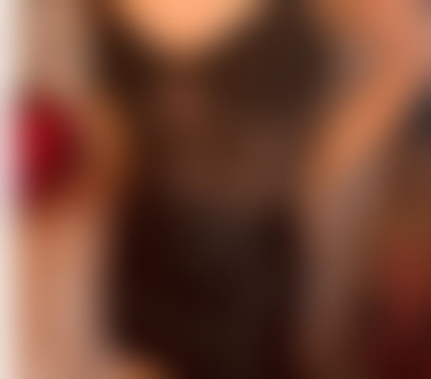 Escorts Edinburgh Edinburgh - Edinburgh - Photos for Genuine , Hot horny busty blonde blue eyes Scottish milf