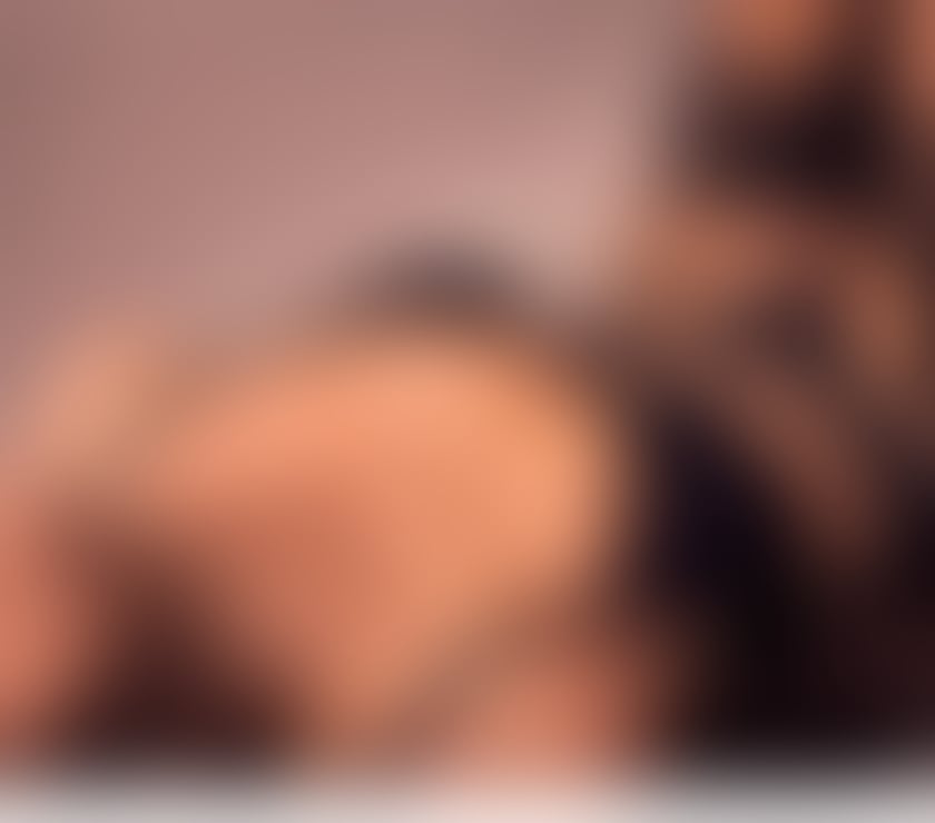 Escorts Edinburgh Edinburgh - Edinburgh - Photos for Genuine , Hot horny busty blonde blue eyes Scottish milf