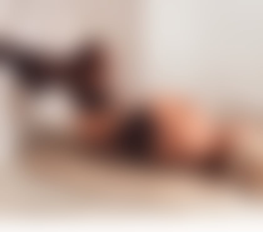 Escorts Edinburgh Edinburgh - Edinburgh - Photos for Genuine , Hot horny busty blonde blue eyes Scottish milf