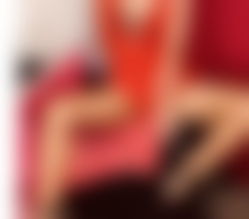 Escorts Edinburgh Edinburgh - Edinburgh - Photos for Genuine , Hot horny busty blonde Scottish milf