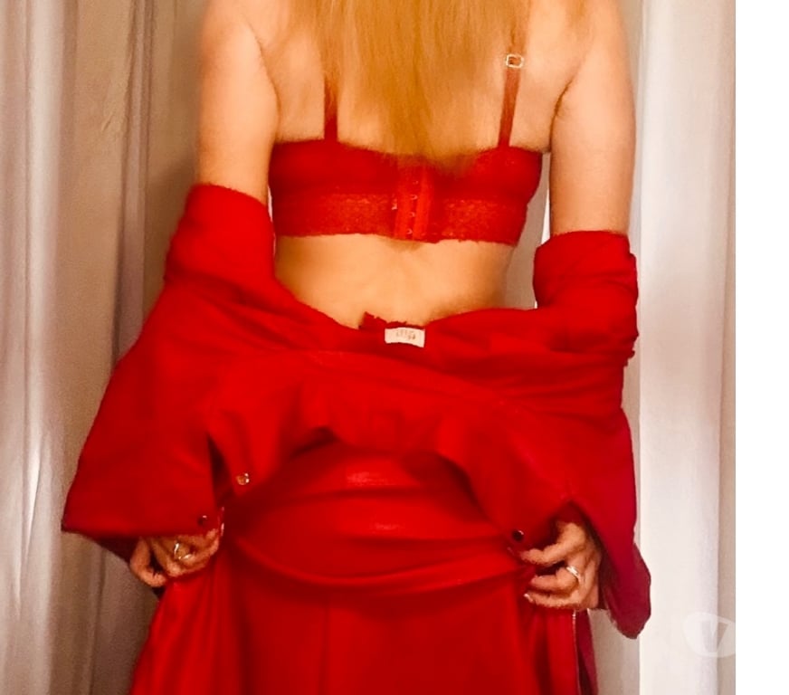 Escorts Edinburgh Edinburgh - Edinburgh - Photos for Genuine , Hot horny busty blonde Scottish milf