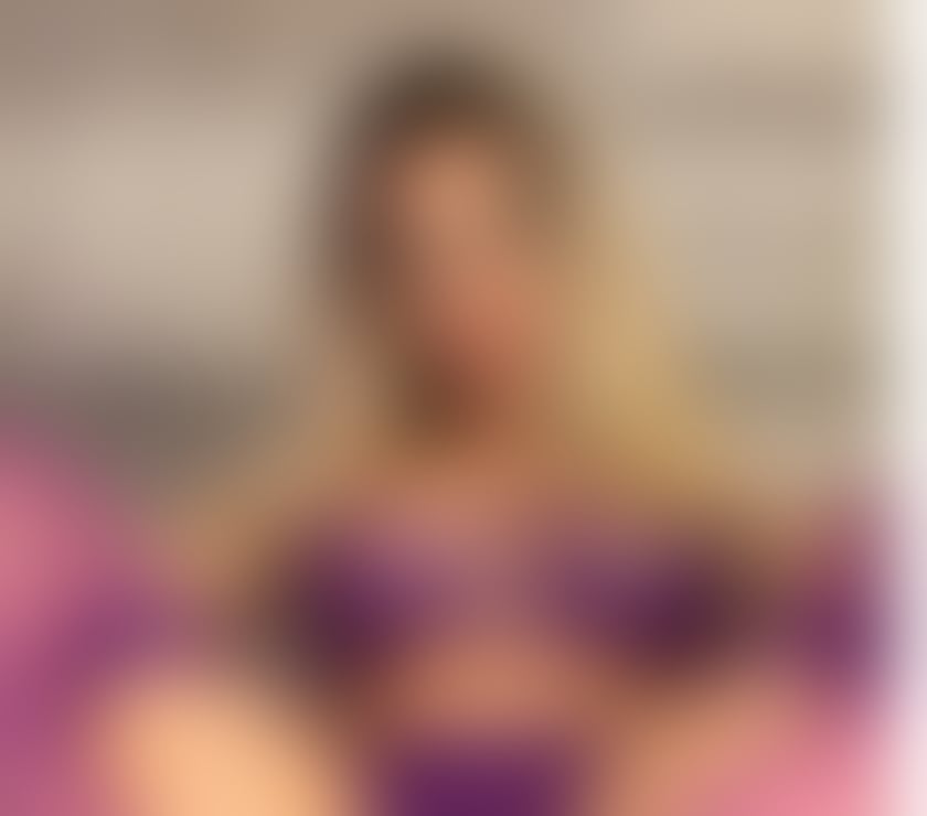 Escorts Bridgend - Wales Aberkenfig - Bridgend - Photos for Elisa hot blonde in town