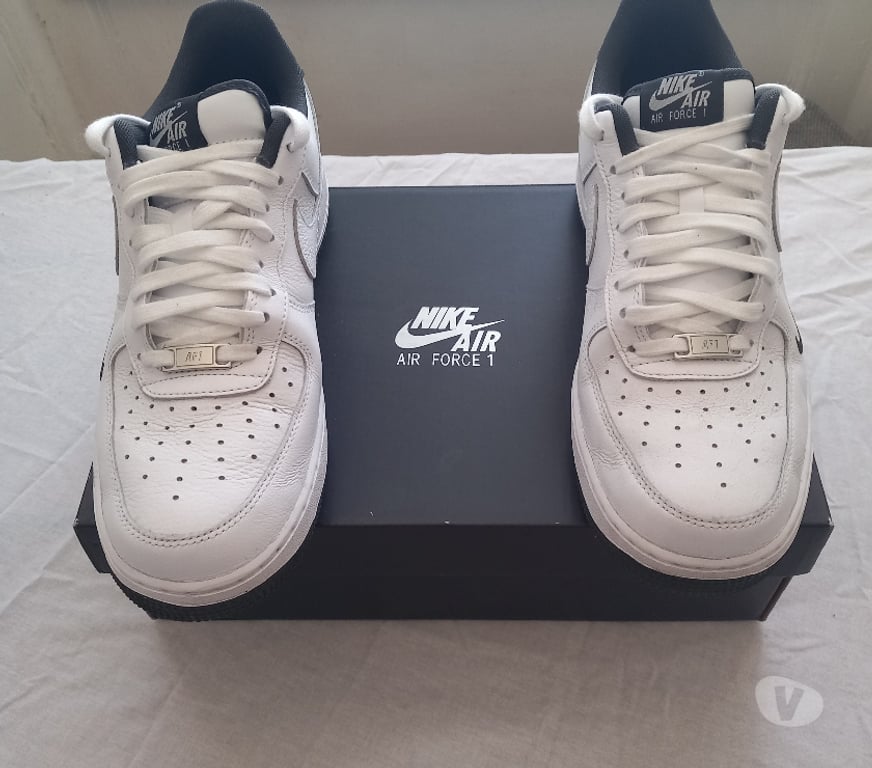 hand made dresses Devon Plymouth - Photos for ABSOLUTE BARGAIN - Classic Nike Air Force 1 07 Trainers Whit
