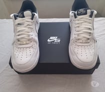 ABSOLUTE BARGAIN - Classic Nike Air Force 1 07 Trainers Whit