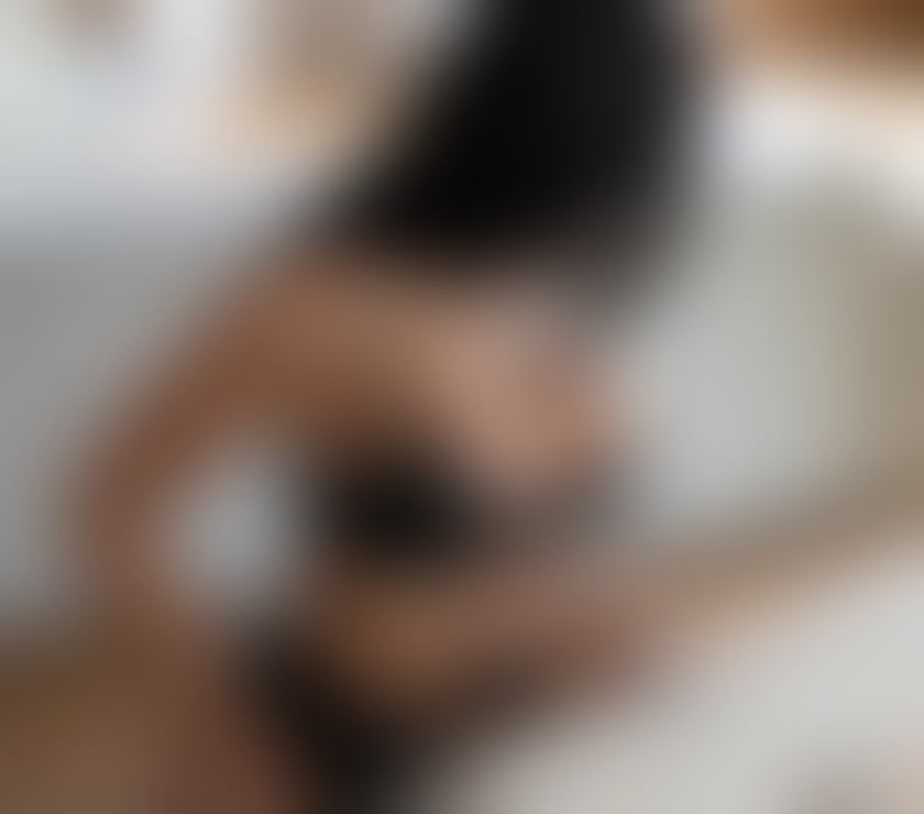  Escorts & Erotic Massage Stoke on Trent City Centre Stoke-on-Trent - Photos for EMILY 🎉 YOUR NAUGHTY PARTY GIRL🔥 🫦