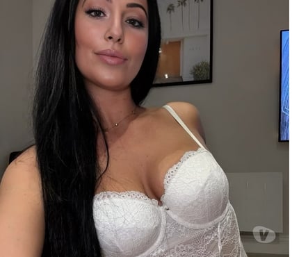  Escorts & Erotic Massage Stoke on Trent City Centre Stoke-on-Trent - Photos for Luna🎉PARTY GIRL🔥 🫦