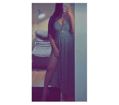  Escorts & Erotic Massage Leicester City Centre Leicester - Photos for Pakistani girl in ur town the best services ❤️😘