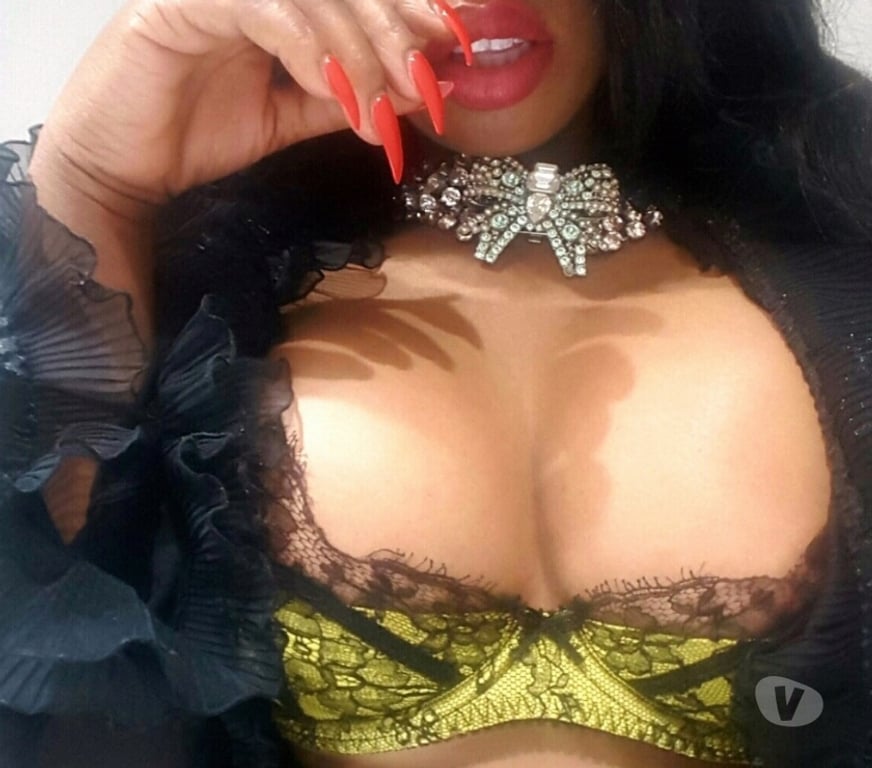 Escorts Dumfries and Galloway Dumfries - Dumfries and Galloway - Photos for Allure K. Busty,Elegant Mature Sexy