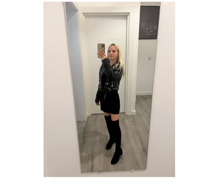 Escorts and Massages London Gatwick Airport Crawley - Photos for Sofia party girl real pics