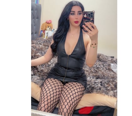 Trans Glasgow City Centre Glasgow - Photos for Ts Lilly🍒 super hot and feminine with pinky surprise 🍭