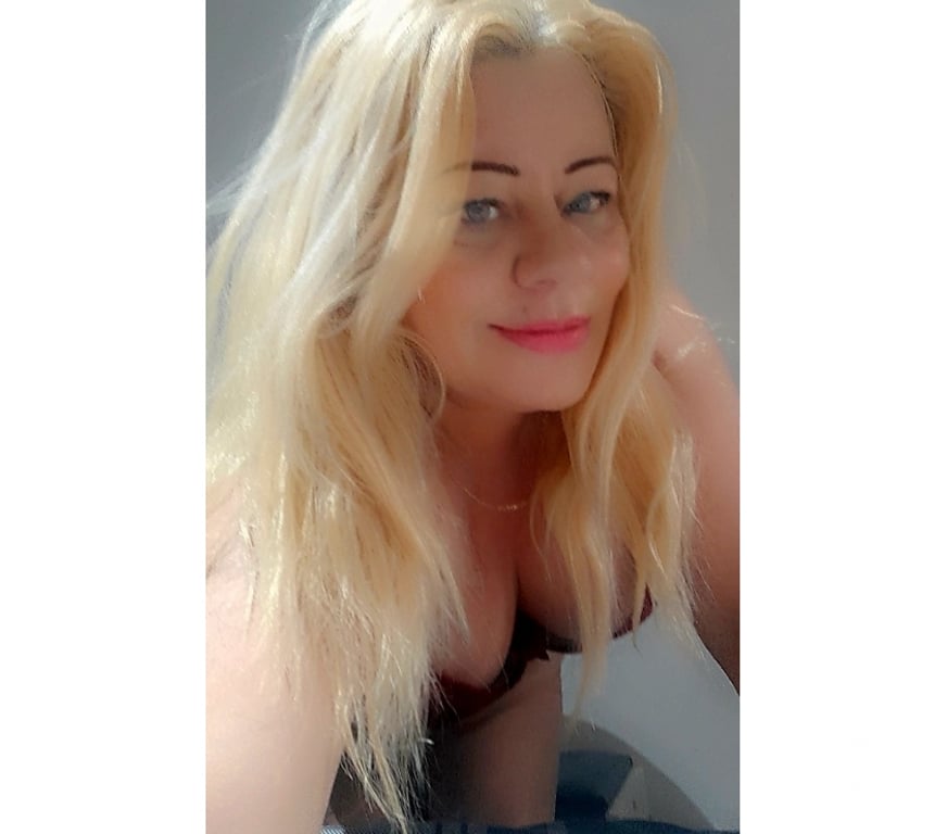Escorts North London Archway - North London - Photos for Sexy Alexa party grils Best Milf ❤️❤️💋