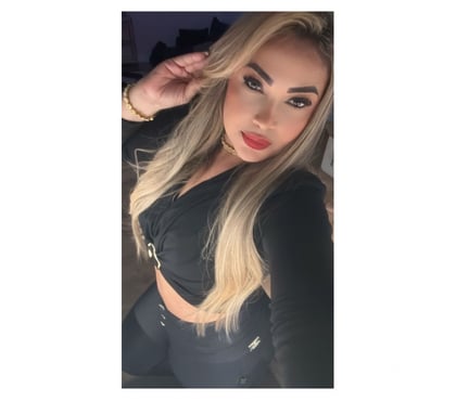 Blonde Escorts & Erotic Massage Ponders End North London - Photos for Bárbara ✨ Brazilian 🇧🇷 Party Girl 7 24🎊🎉