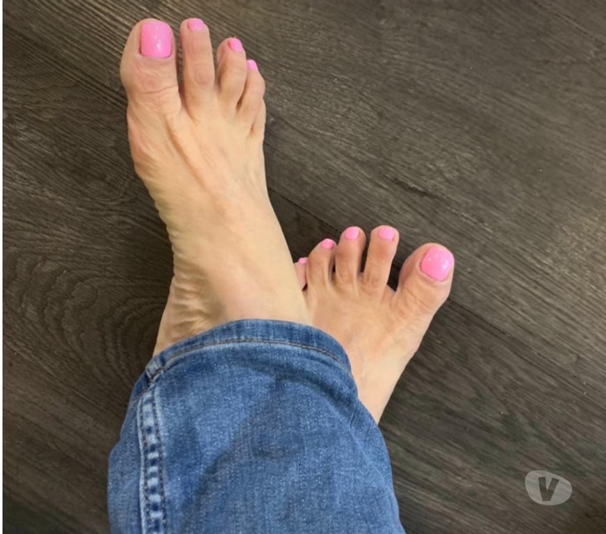 Adult Entertainment Perth and Kinross Scotlandwell - Perth and Kinross - Photos for Attractive Couple 60 & 21 Available for Adult Entertainment