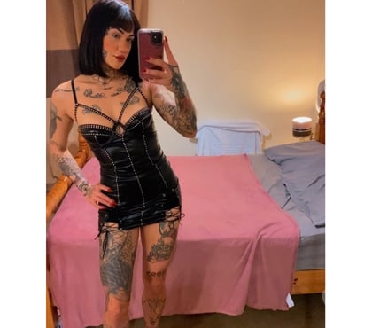  Escorts & Erotic Massage Sydenham Belfast - Photos for last 2 weeks in Belfast. :( 🇧🇷