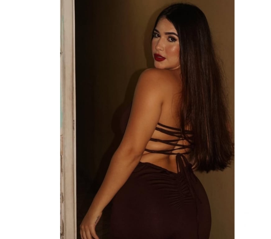 Escorts South East London Camberwell - South East London - Photos for EMILIA CALIENTE 🔥 PICANTE 🌶️ ¡ FIESTA EN LA CIUDAD!