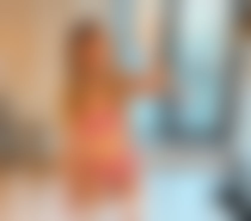 Escorts Canning Town Station East London - Photos for Tayna....Petite Brazilian Tease in UK 🔥