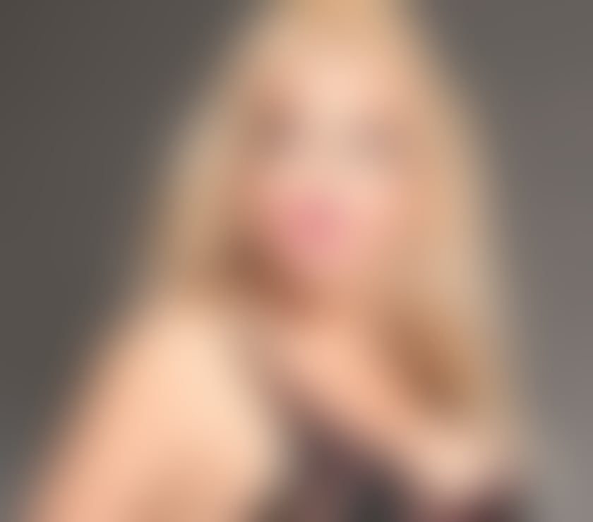 Trans Escorts Nottinghamshire Nottingham - Photos for Restless blonde looking for a kitten