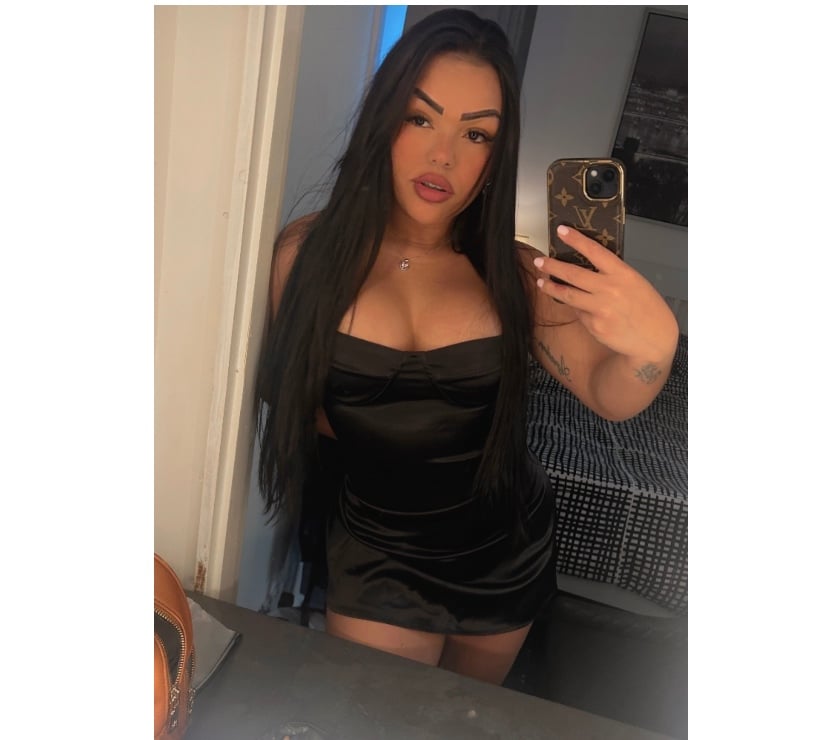  Escorts & Erotic Massage Glasgow City Centre Glasgow - Photos for Yara The best girl Brazilian party