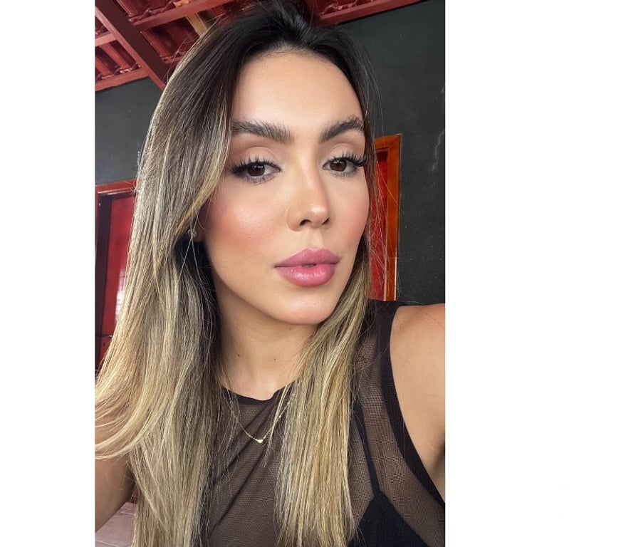 Escorts East London Beckton - East London - Photos for 🎉FUN-LOVING 🔥BRAZILIAN PARTY GIRL 🔥SOPHIA