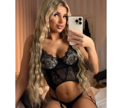 Escorts and Massages Gateshead City Centre Newcastle upon Tyne - Photos for Hot girls 🥰🥰🥰 New în town