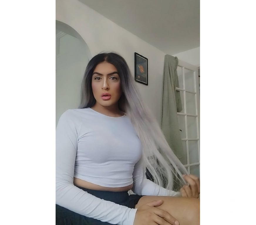 Trans Escorts East London Goodmayes Station - East London - Photos for Mixed Pakistani Baddie Princess Barking, ilford, goodsmayes