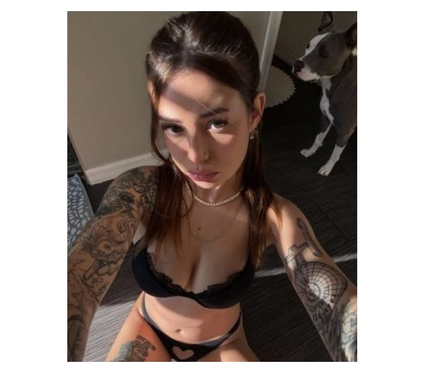 Escort Akeley Wood Buckinghamshire - Photos for New in town Betty😍😍