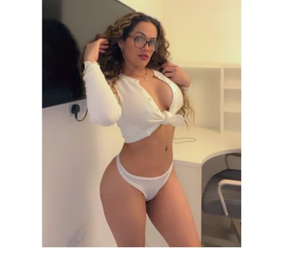 Escort Staines-Upon-Thames Spelthorne - Photos for Samantha 🇨🇴 party queen 🎉🎉🎉