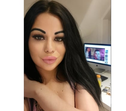 Photos for Your girl “Giulia”