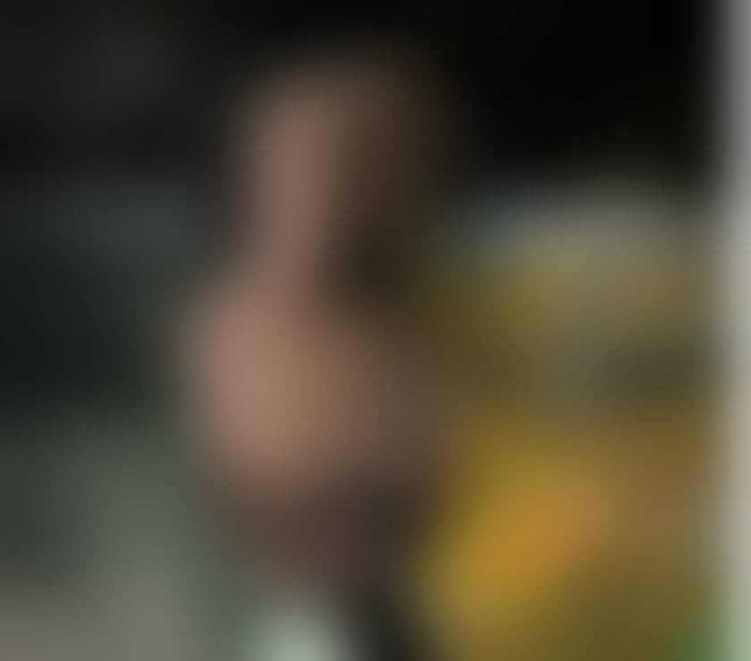Escorts and Massages Cheltenham Town Centre Cheltenham - Photos for Curvy girl 🍑party 🥳