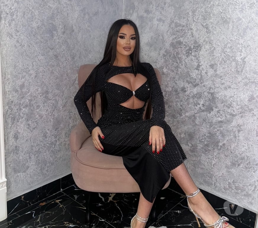 Escorts West Yorkshire Leeds - Photos for 💋 LAURA 🔥 NEW IN TOWN – UNFORGETTABLY FUN 💦