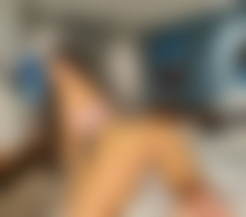  Escorts Guildford Town Centre Guildford - Photos for 🍑Hi guys i m new in town❣️Party girl out only🍑