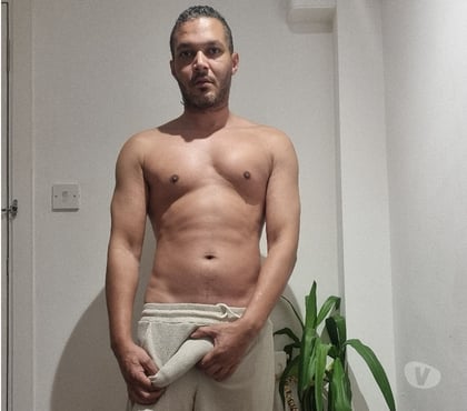 Escorts and Massages Manchester City Centre Manchester - Photos for Hung Layton 07731675963