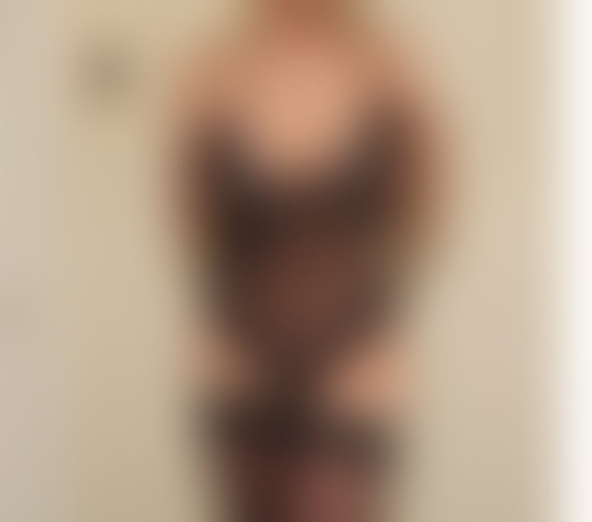 Escorts Surrey Epsom and Ewell - Photos for Sexy Sandra-genuine girl for short time!