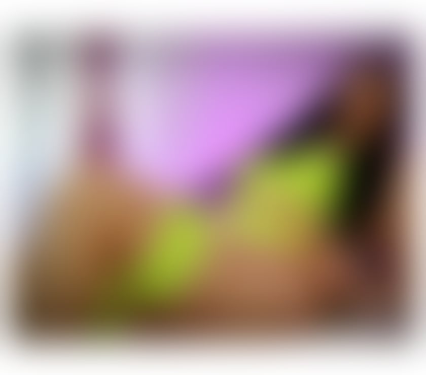 Escort Hyde Park Leeds - Photos for Mary new i.n Town party Girls 🤩😛