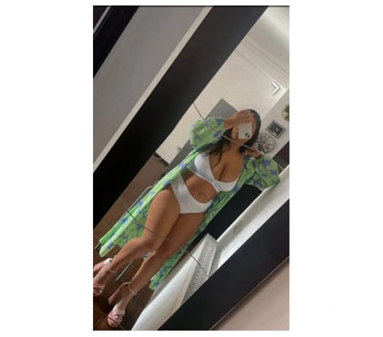 Escort Hyde Park Leeds - Photos for Ella new i.n Town party Girls 🤩😛