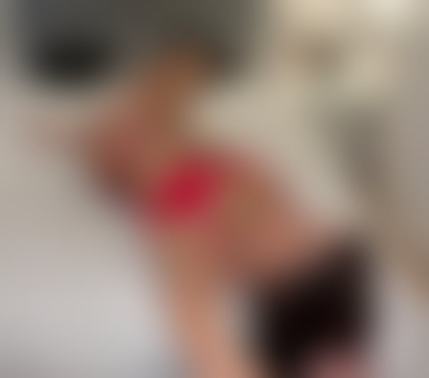 Escorts Essex Basildon - Photos for Outcall only slim hot girl