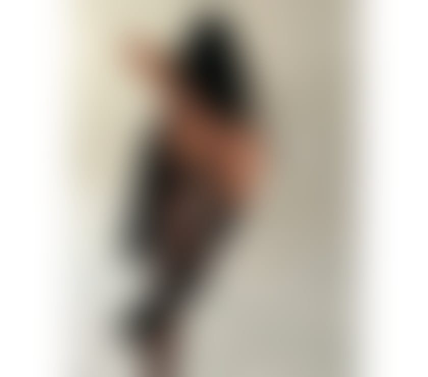 Escorts Kent Ashford - Photos for Smile well beautifll face call me