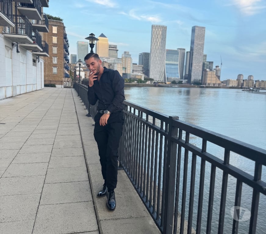  Gay massage Essex Thurrock - Essex - Photos for Versatile Bisexual Escort – Submissive or Dominant Alpha