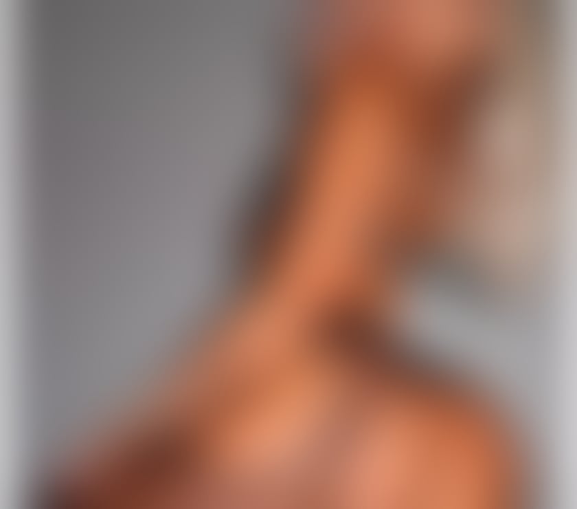 Escorts West Midlands Birmingham - Photos for Jesie hot escort Birmingham 