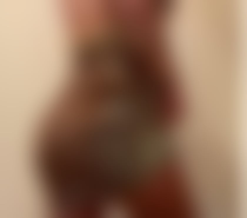 Escorts Wrexham - Wales Wrexham City Centre - Wrexham - Photos for 💋British Slim Leggy Stunner GFE Party Girl Late Night