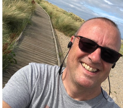 adult personals Prestatyn Denbighshire - Wales - Photos for Mature guy looking for….